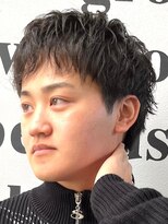 ノーエン(noen)&nbsp;メンズマッシュパーマニュアンスパーマスパイラルパーマ刈り上げ