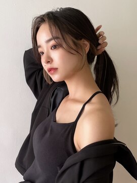 ジーナリア(Xena ria) 《袴田》フェイスフレーミング/インナーカラー/サイドバング