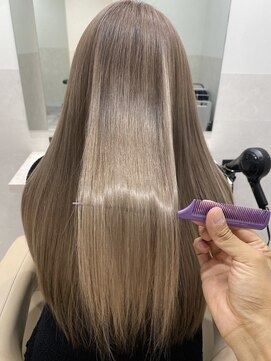 サロウィン 那覇店(SALOWIN) ホワイトグレージュラベンダーミルクティーニュアンスカラー