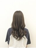 【くびれミディアム×ウェーブ巻き】