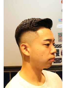 ツーエイチ 新宿(2H) 新宿/スキンフェード/新宿理容室/新宿駅/新宿メンズヘア