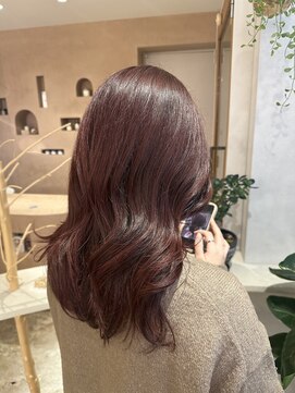 ユッカ 梅田(YUCCA) 【 YUCCA 】大人可愛い20代30代40代 ミディアム/チェリーレッド