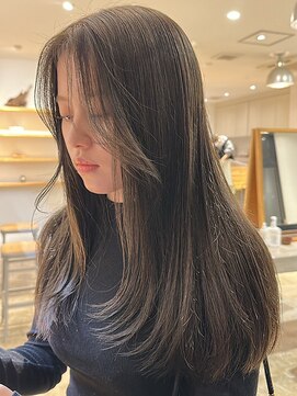 顔まわりカット/レイヤーカット/ロング/シアーブラウン