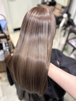 エスト 小倉(est)&nbsp;ベージュハイライト/ブリーチ/ロング/髪質改善トリートメント