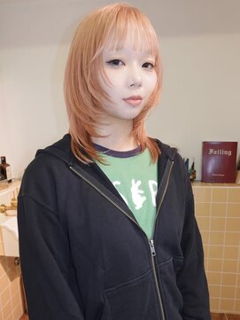 ネルケ 立川(nelke) オレンジベージュくびれウルフ小顔カット立川