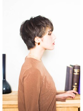 アーツ 町田(arts) ダークカラー×ハイライト☆おしゃれショート