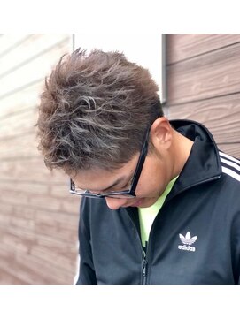 ヘアーアンドコネクト カイ(KAI) カット＋カラー