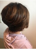 ショートボブ
