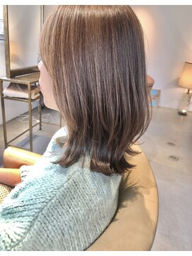 パーク(PARK) 大人可愛い外ハネレイヤーミディ