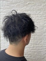 フラテロ(fratello)&nbsp;ツイストパーマ　刈り上げショート