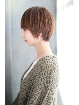 オティアプラスエヌ(OTTIA+n) 20代30代40代 極上・シンプルショート【松山】