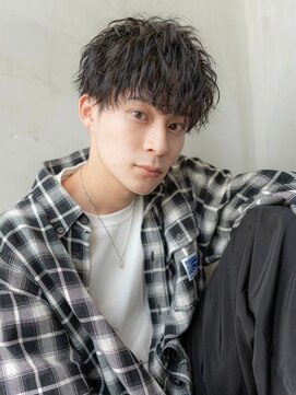 イルハバナ 渋谷(ill HAVANA) 20代メンズ/ツイストパーマ/刈り上げ