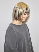 ハイブ 金沢(Hive)&nbsp;20代ショートボブブリーチハイトーンカラーインナーカラーツヤ髪