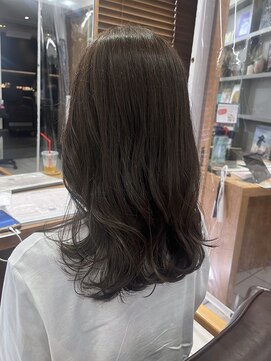 ボヌール オオサカ(Bonheur OSAKA) 〔スタイリスト吉田　透明感アッシュブラウンカラー〕