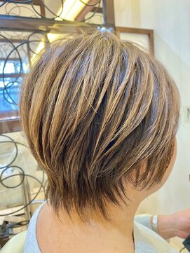 エムスリーヘアー 西千葉店(Mlll HAIR) 20.30.40.50代にオススメ　大人ショート
