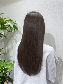 アイビー(ivy) 柔らかアッシュグレージュ