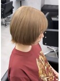 ミルクティーベージュ