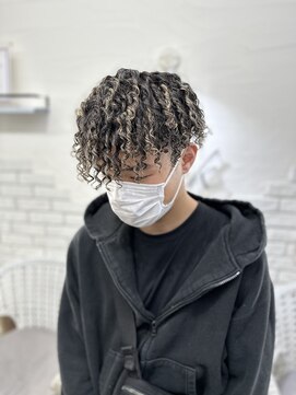 ヘアーグランデシーク(Hair Grande Seeek) ソフトアフロ/ハードスパイラルパーマ/特殊パーマ