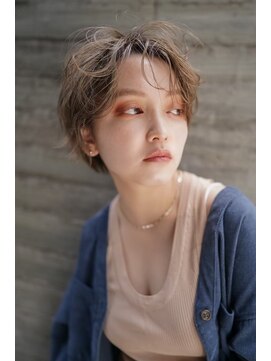 ギークス(GEEKS) 【GEEKS渋谷】アッシュベージュ/ニュアンスカラー/冬カラー/小顔