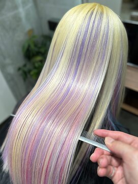 オルズ 渋谷(ALLZ) デザインケアブリーチハイトーン髪質改善トリートメント【渋谷】