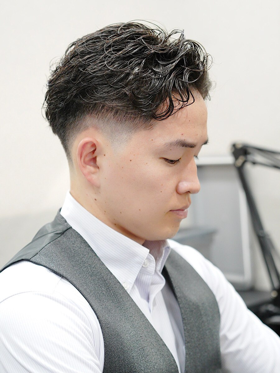 フェザーショート/刈り上げショート/アップバング/フェード/姫路