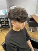 波巻きスペインカール刈り上げ