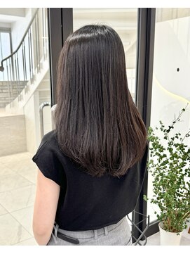 エブリ(evri) 「evri」セミロング　レイヤーカット　レイヤー　ワンカール