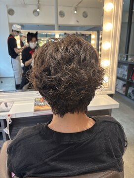 ボゥギャルソン(Beau Garcon) ナチュラルパーマ／レディースカット