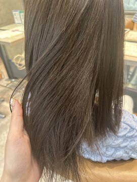 アルス(ars) 透明感たっぷりAsh greige