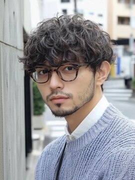 ジレス(Jiles) スパイラルパーマ[メンズカット/江坂吹田/メンズパーマ/縮毛矯正