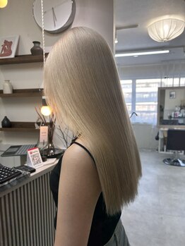サンノット(SUN KNOT)の写真/ブリーチ・ダブルカラーもお任せ♪絶妙な色味から透明感カラーまで再現します◎理想の色味を思いのままに☆