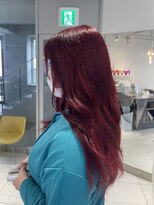 ステラ ヘア デザイン サロン(STELLA hair design salon)&nbsp;艶感ワインレッド×ロングレイヤー 【由比藤】