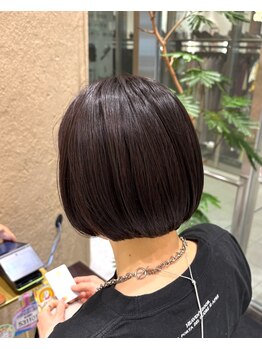 ウィスタリアフィールド アヴェダ(WISTARIA FIELD AVEDA)の写真/カラーソムリエも在籍している、ヘアカラーが得意なサロンです。白髪を隠すも活かすも思いのままに◎