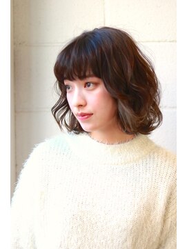 リンネ(Lin'ne) 3Dカラー/暗髪/天使ウエーブ/ボブディ