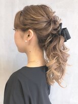 アルバム 銀座(ALBUM GINZA)&nbsp;パーティーポニーアレンジ_セクションカラー_ba198231