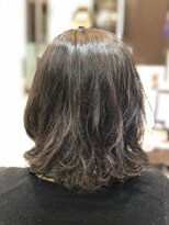 クアトロ 小山店(QUATRO) ミディアムウェーブ