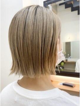 ロビー(LOBBY) 【LOBBY】櫻井ハイトーン×切りっぱなしボブ