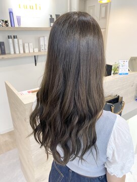 トゥーリ 長崎住吉店(tuuli) 大人かわいいオリーブアッシュ
