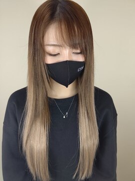 ウィット アンド ラファム Wit &La Famme ナチュラルにバレイヤージュをエクステで