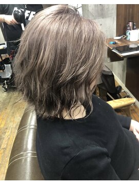 ラフ 難波店(LAFF) #黒髪#ボブルフ#ネビージュ#小顔#ワンレン