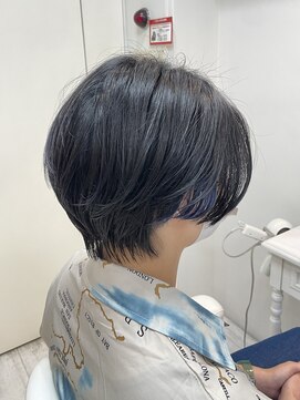 アルターシェリー(aL-ter che'rie) 【ハンサムショート×インナーカラーブルー】新籾