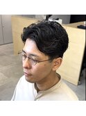 「NIKO」前髪落ちてくるのを防ぐアップバングパーマ