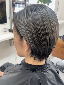 ナイ(nai) 白髪ぼかしハイライト