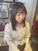 グリッツ (GLITZ) 顔周り気にレイヤーカット