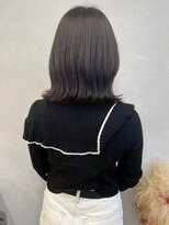 ミュラ(mulah)&nbsp;ダークカラーアッシュグレージュ＊外ハネくびれミディアムボブ