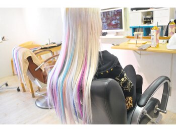 ユウ(you)の写真/ブリーチも自在、憧れのロングを叶えるyouの編込みエクステ！確かな技術でお客様に合ったスタイルを。 