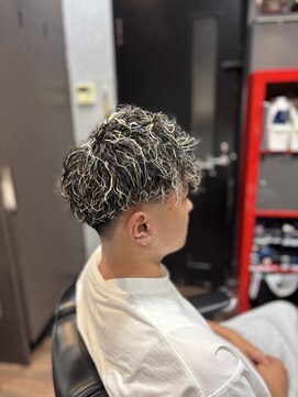 グロウヘアワークス(grow hair works) メッシュ×ツイストスパイラル
