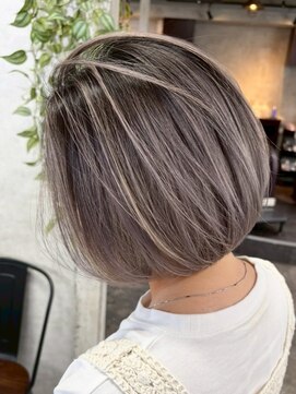 アポロ 横浜駅店(apollo) ブリーチ/ミディアムヘア/デザインカラー/フェイスフレーミング