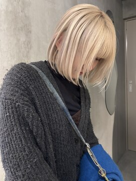 スレイ(SLAY) ブロンドベージュ