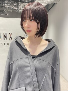 ミンクスオーバー(MINX OVER) 【血色感アップ暖色カラー】ブリーチなしのワインレッド/ボブ